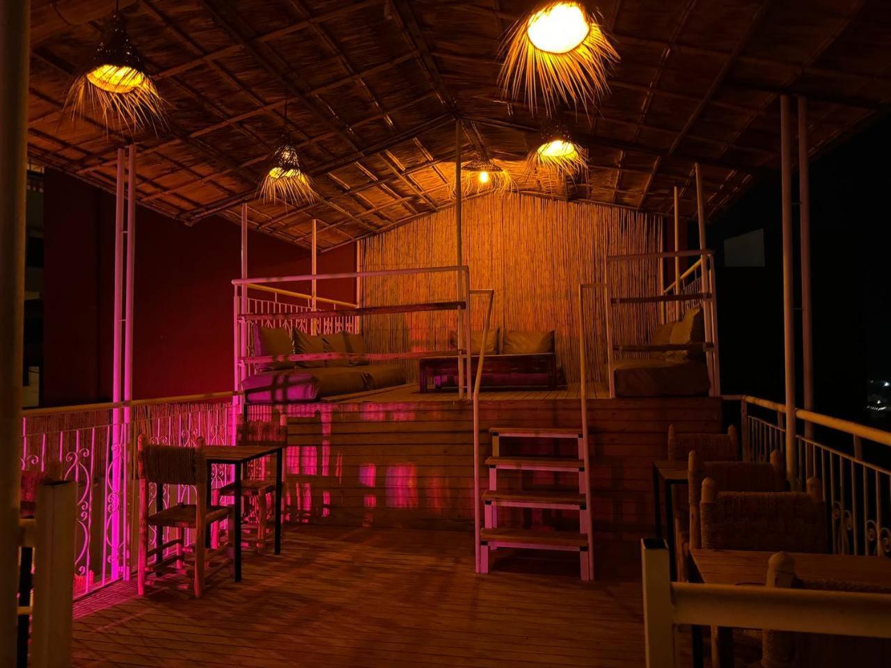 Santacruz Surf Camp Hostel Tamraght Exterior photo